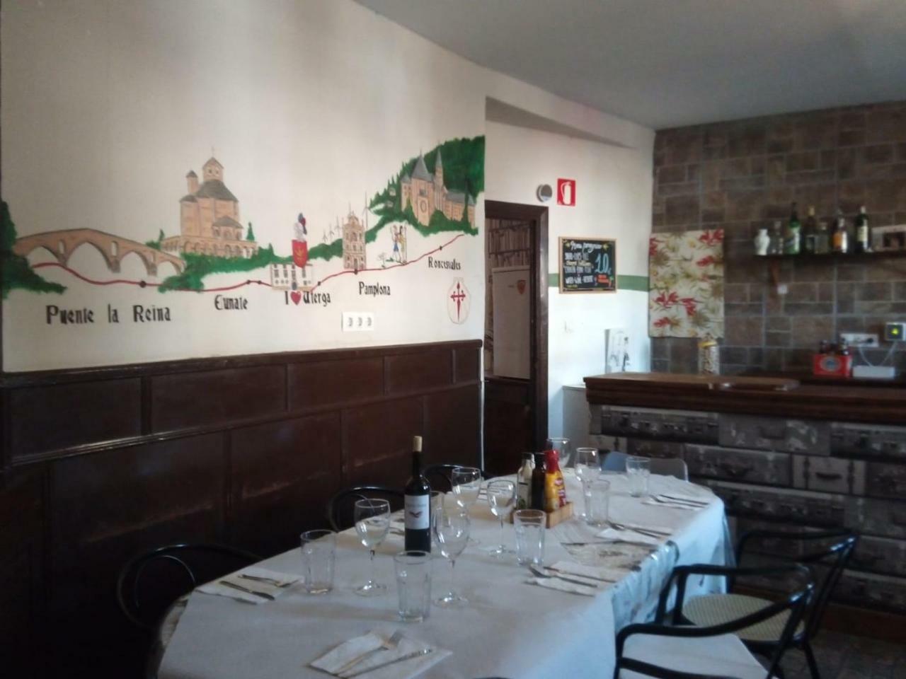 Albergue Casa Baztan Uterga Luaran gambar