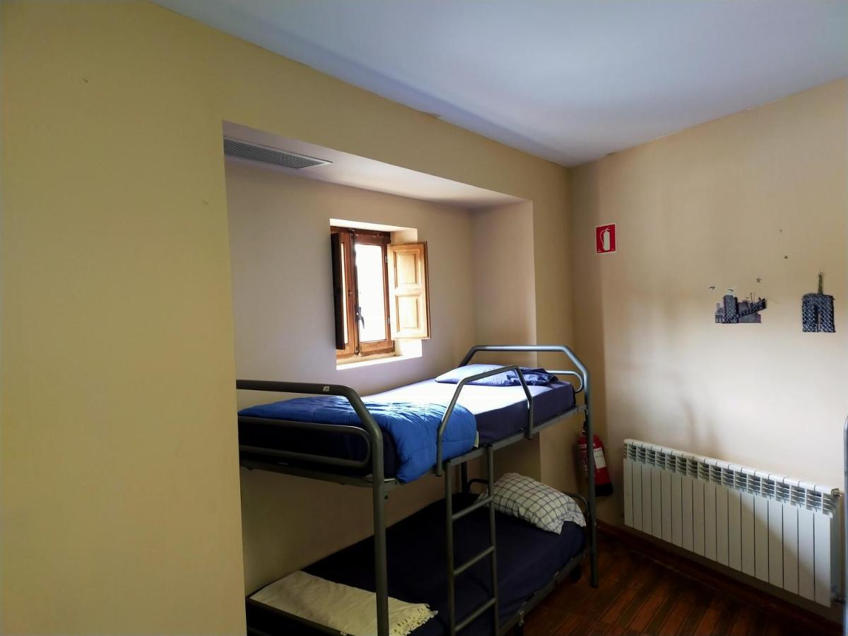 Albergue Casa Baztan Uterga Luaran gambar